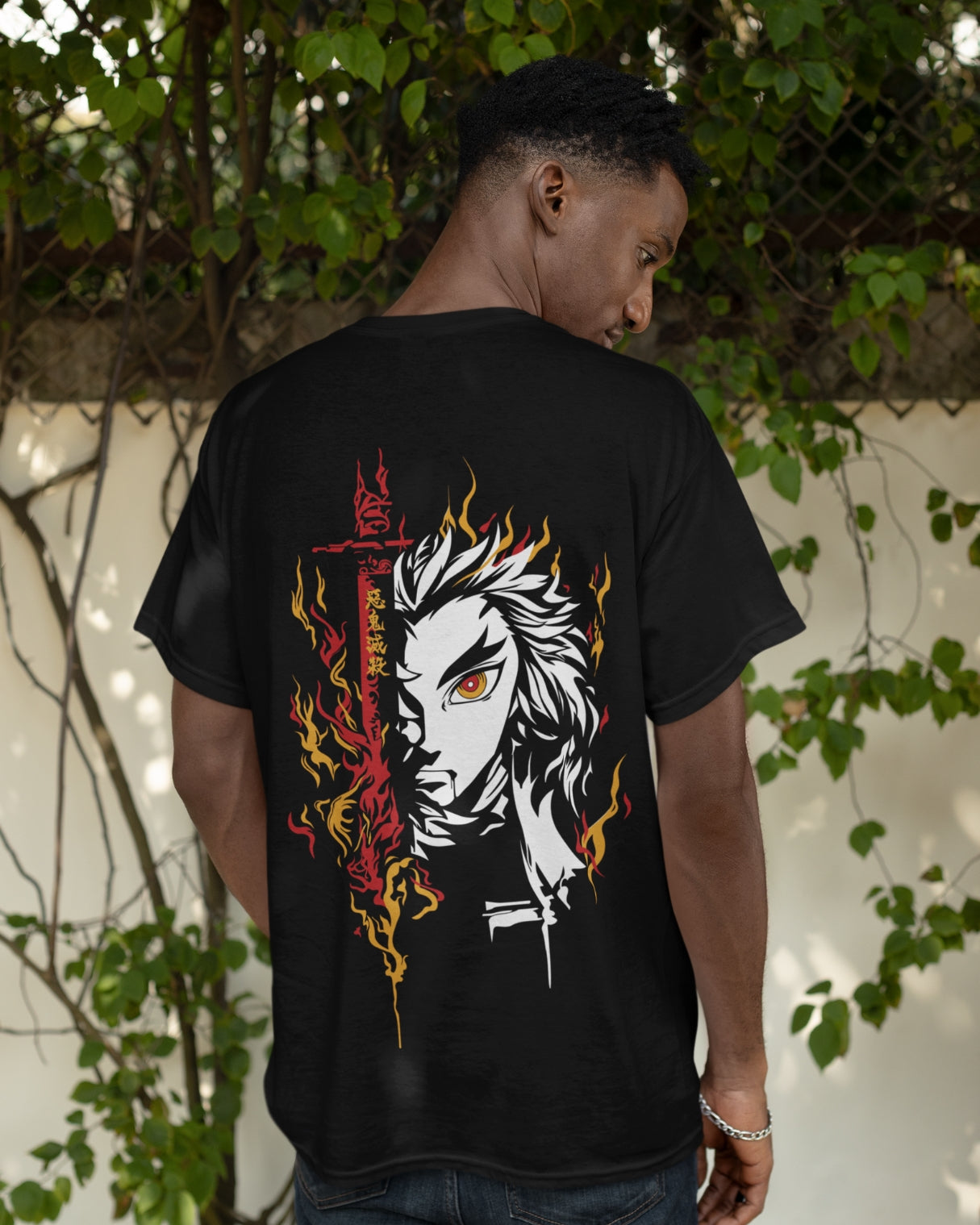 Camiseta OverSize Demon Slayer Kyojuro Llamas