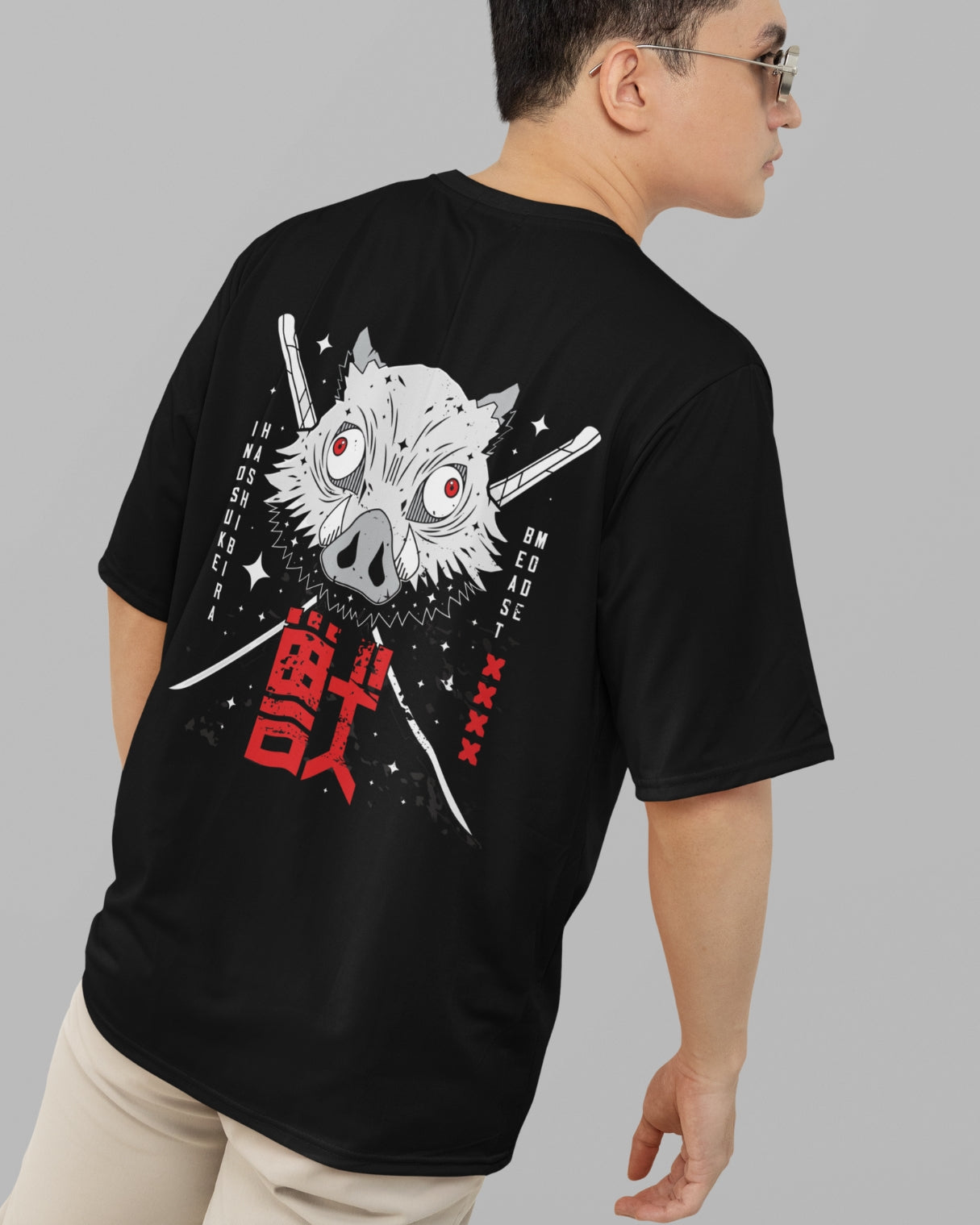 Camiseta OverSize Demon Slayer Inosuke Espadas