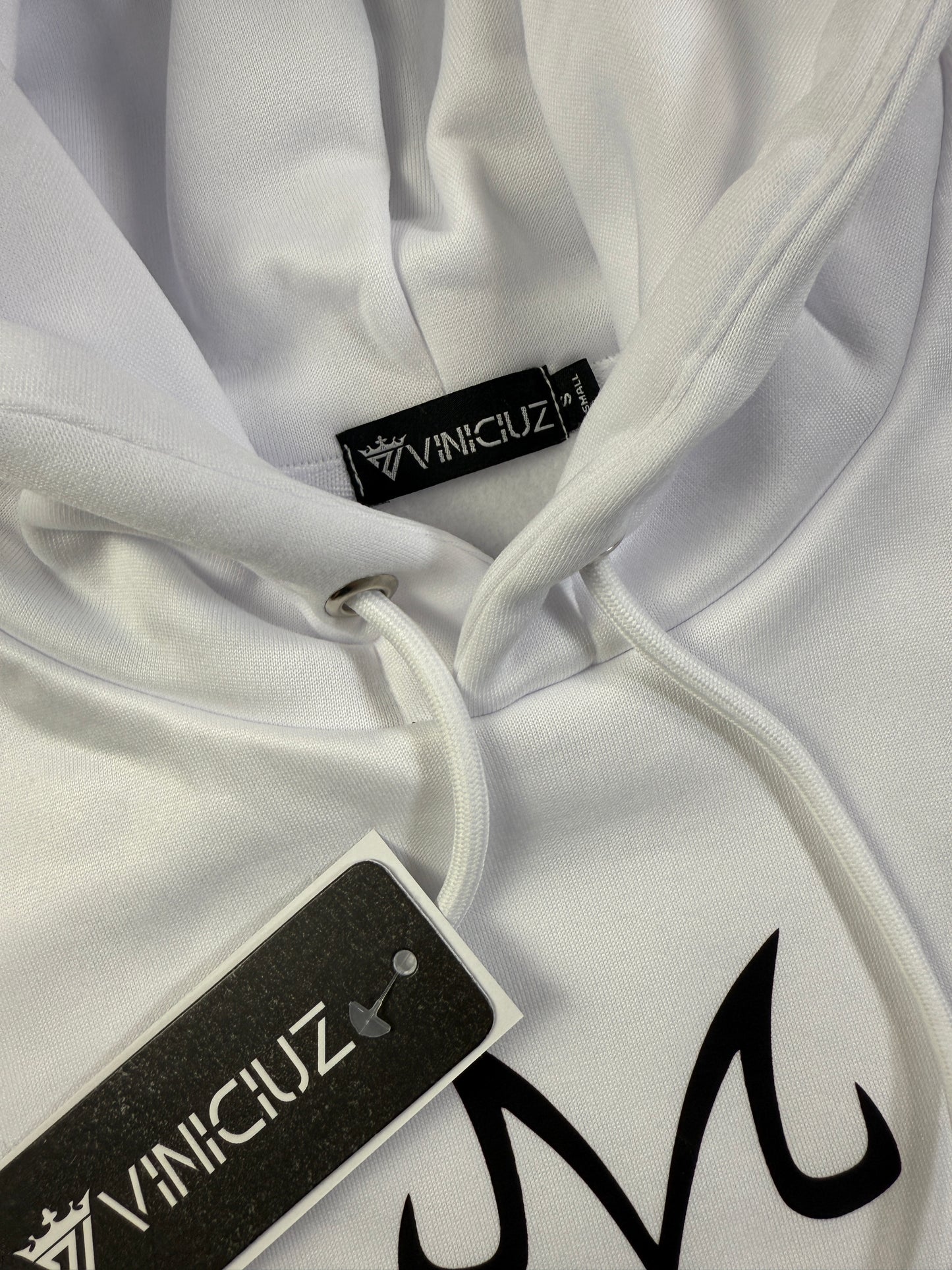 Buzo Con Capucha DBZ Pequeño Buu Blanco