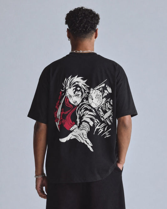 Camiseta OverSize Demon Slayer Tanjiro Espada