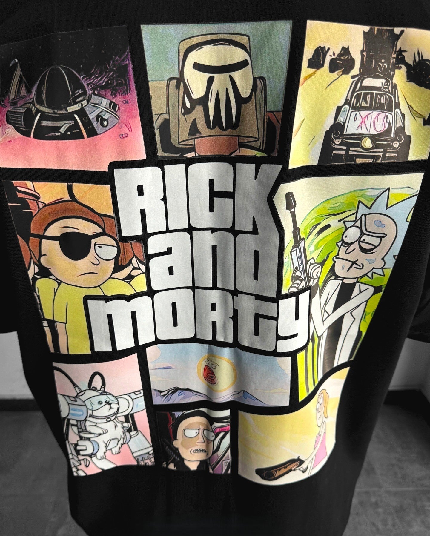Camiseta OverSize Rick and Morty Canva