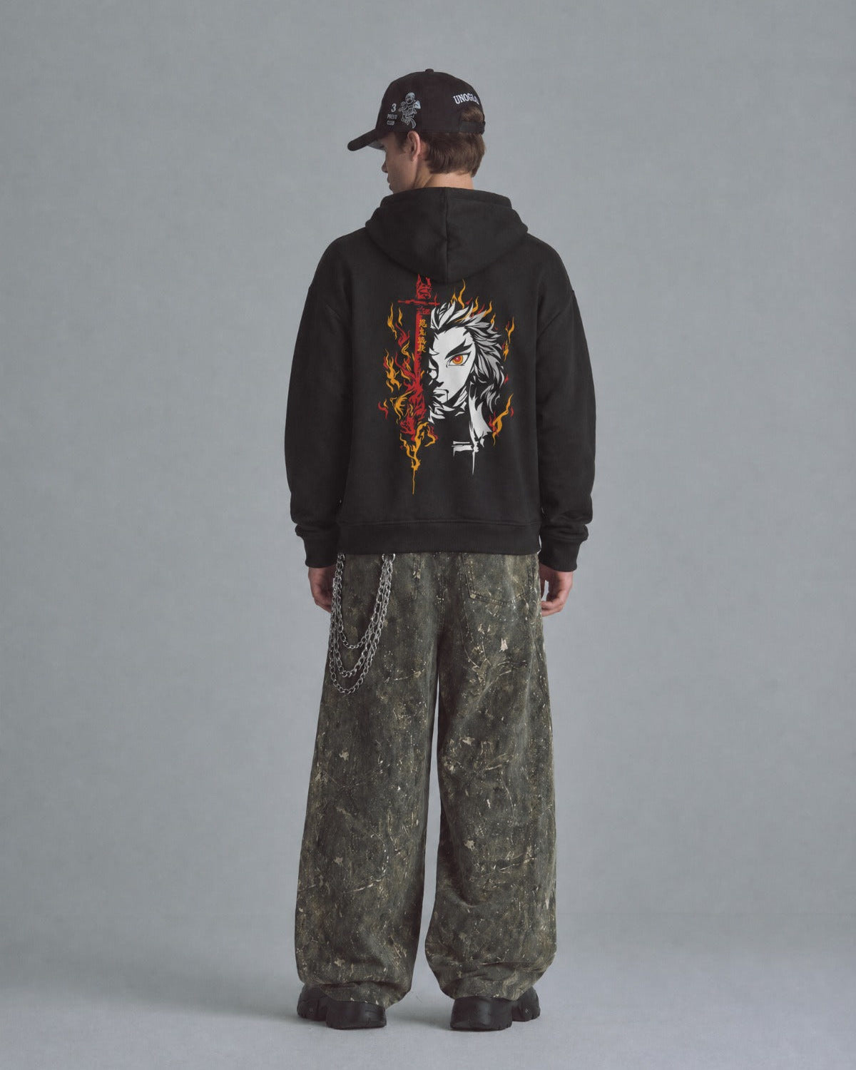 Buzo Hombre Demon Slayer Kyojuro Llamas