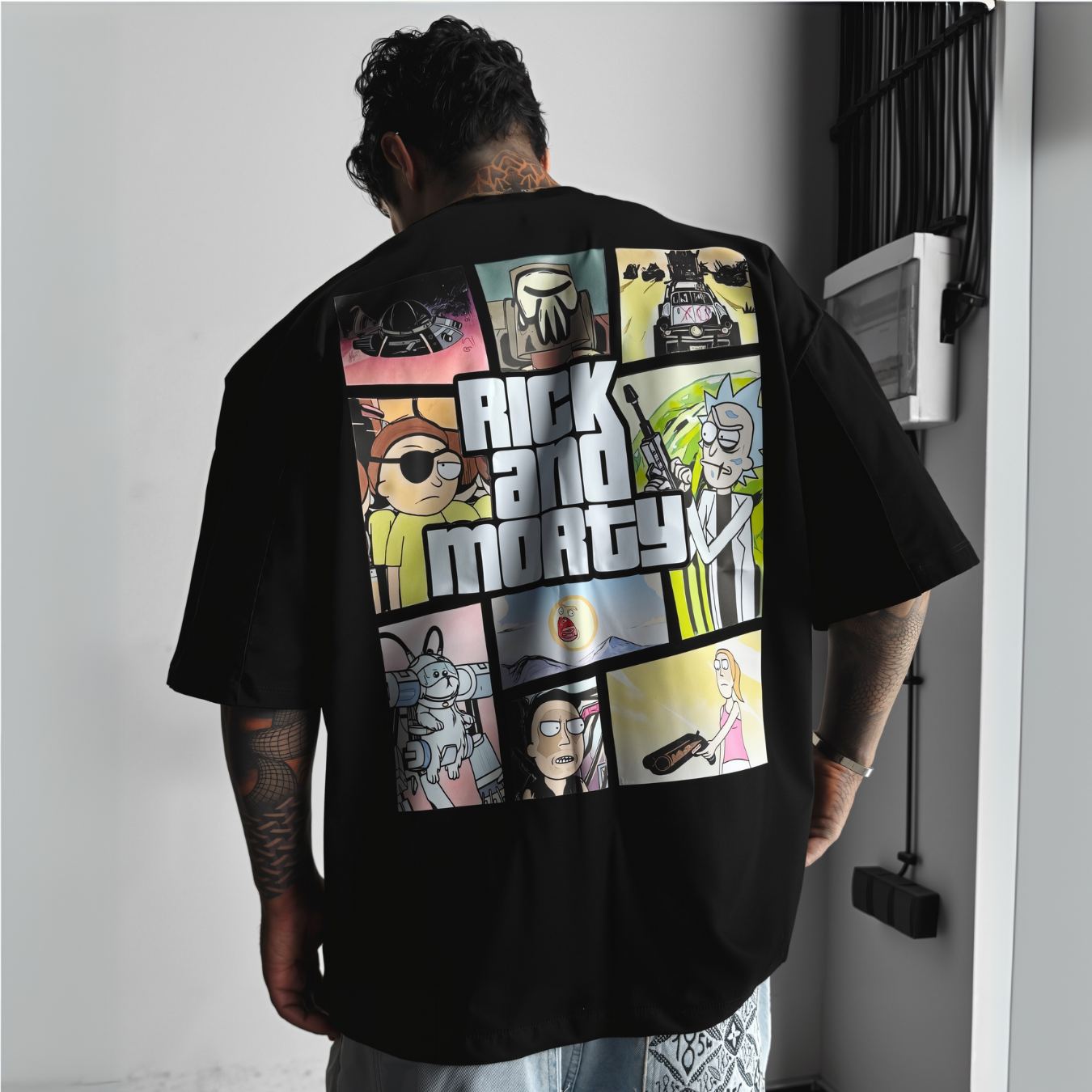 Camiseta OverSize Rick and Morty Canva