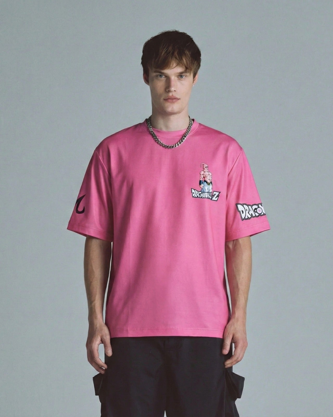 Camiseta OverSize DBZ Pequeño Buu Puño