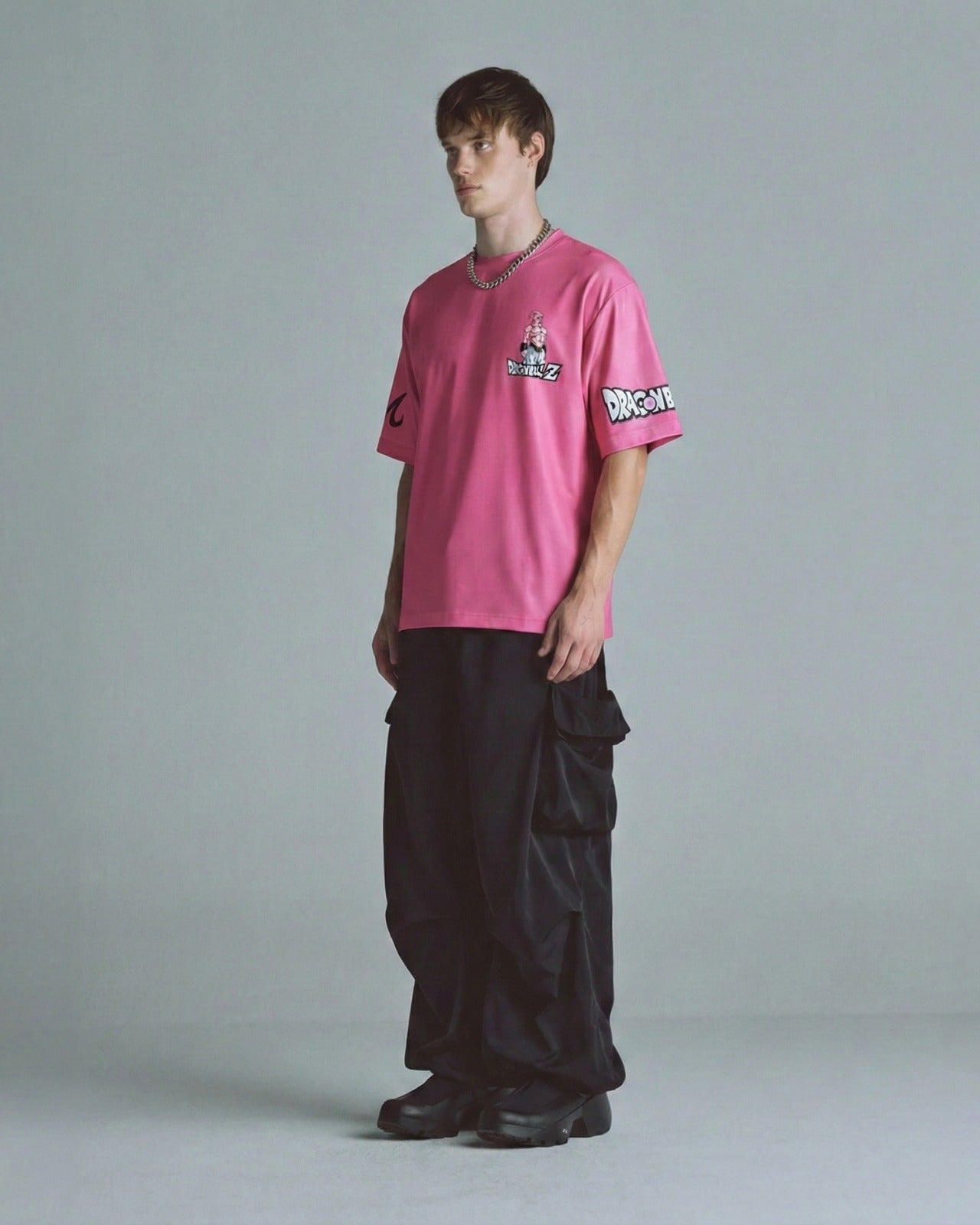 Camiseta OverSize DBZ Pequeño Buu Puño