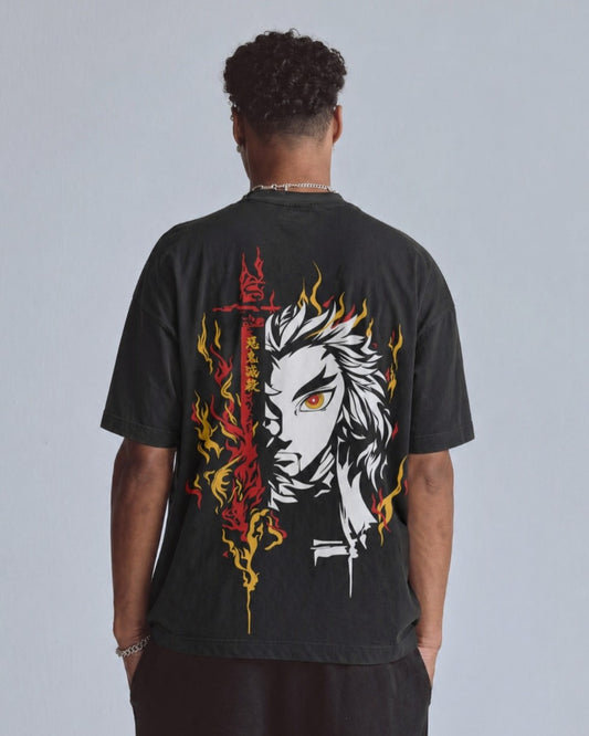 Camiseta OverSize Demon Slayer Kyojuro Llamas